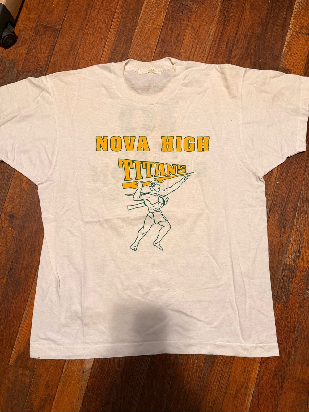 Nova High Titans White Graphic Crew Tee